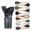 Set 12 ustensile de gatit din silicon, maner rezistent din bambus negre